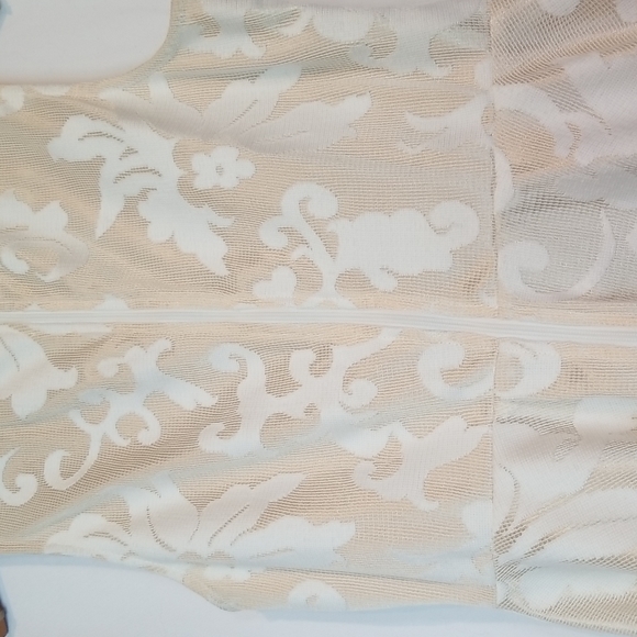Cream white lace zip up dress - Picture 4 of 5